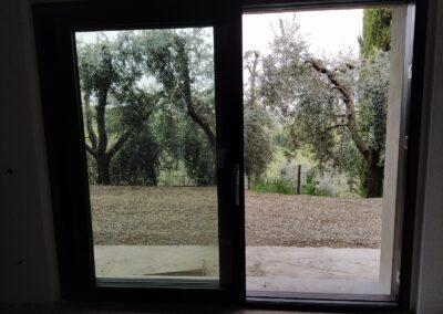 infissi scorrevoli alzanti di Serramenti Bottini